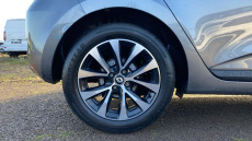 Renault Clio 1.0 TCe 90 Evolution 5dr Petrol Hatchback